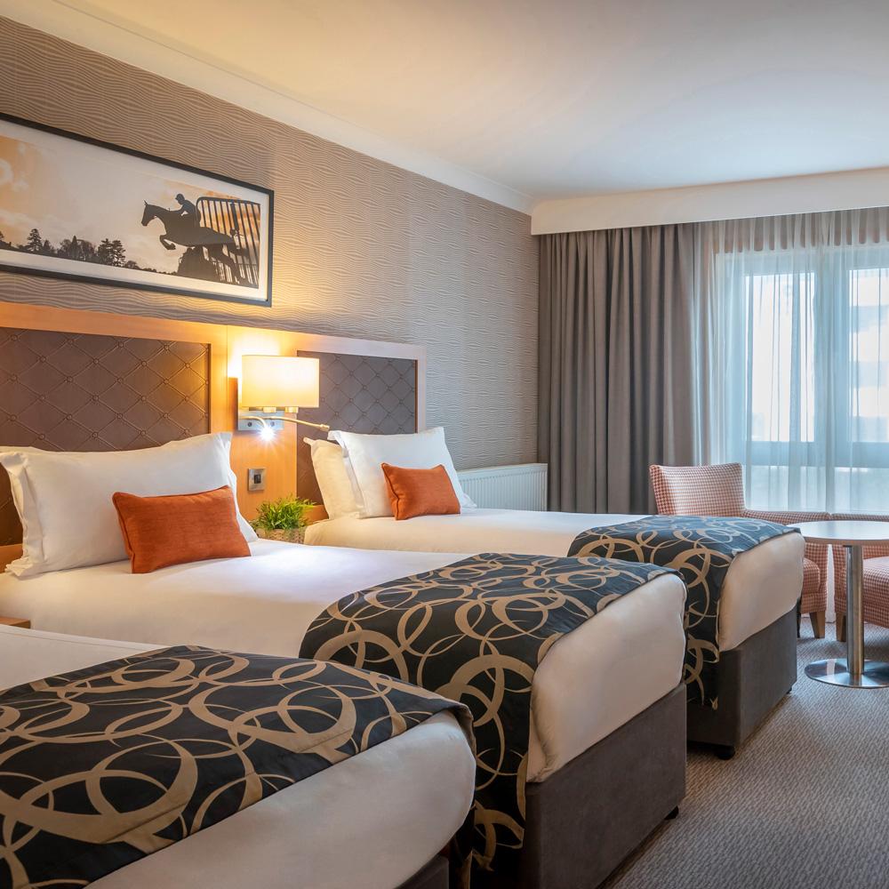 Hotel Clayton Dublin Airport 4*